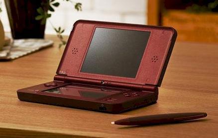 Nintendo DSi XL